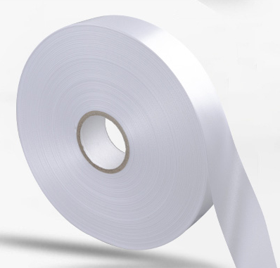 卷装白色丝带缎带
