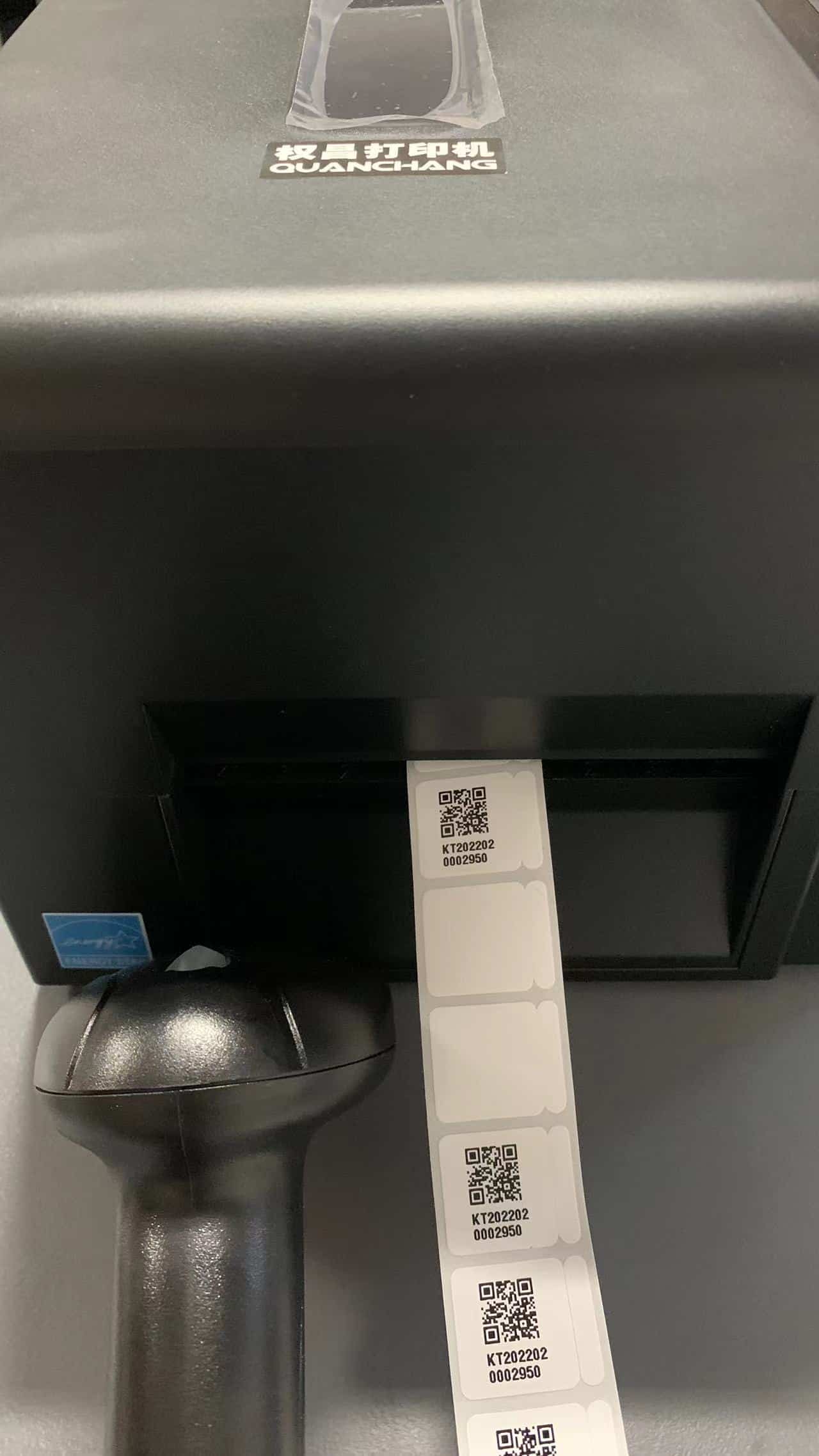 扫描一张二维码,标签打印机打印一张二维码,无需要用电脑